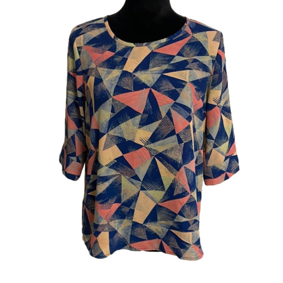 EVERLY abstract pattern blouse size S - Picture 1 of 7